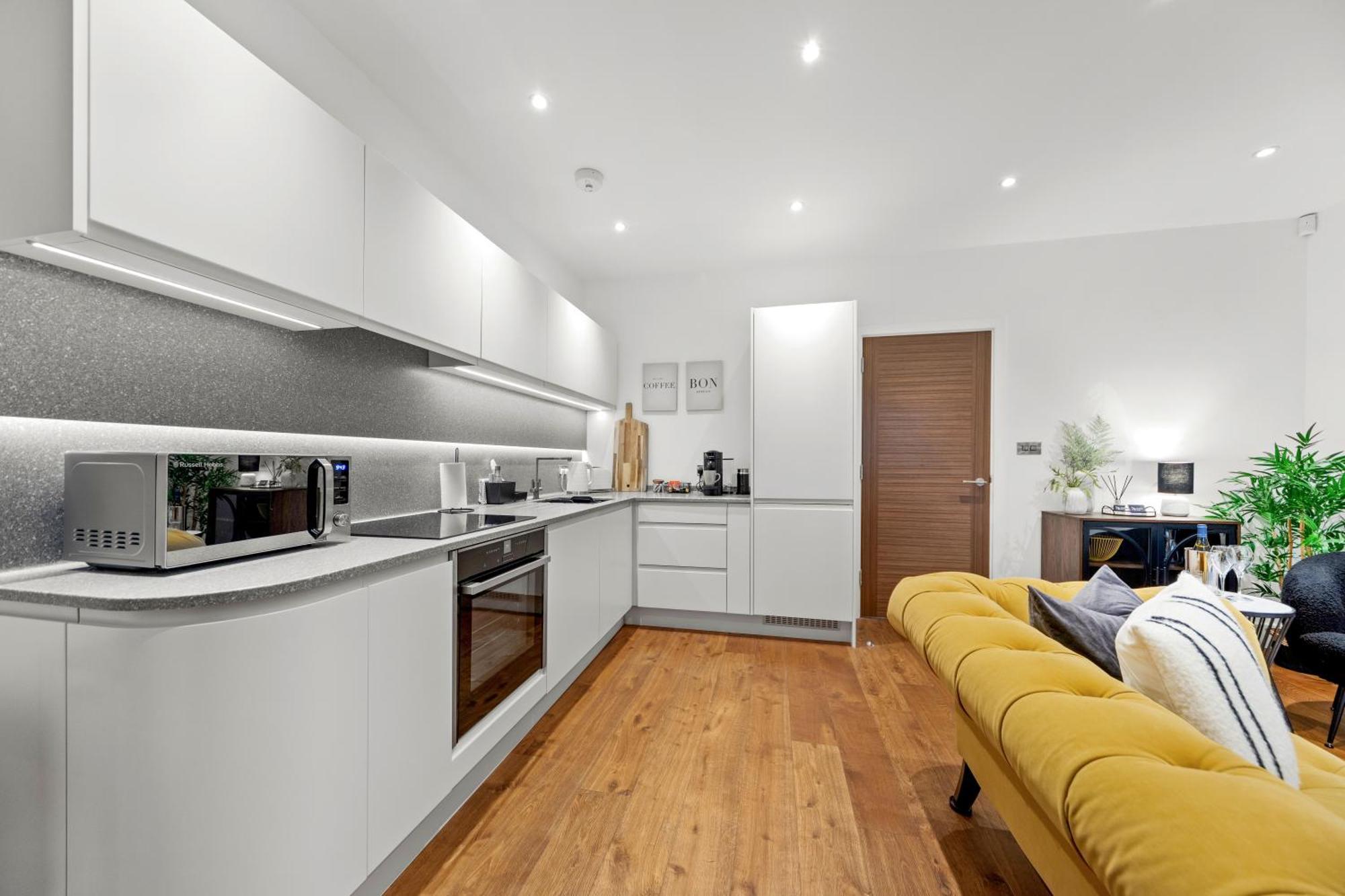 Springfield Thirteen Harrogate Exterior photo